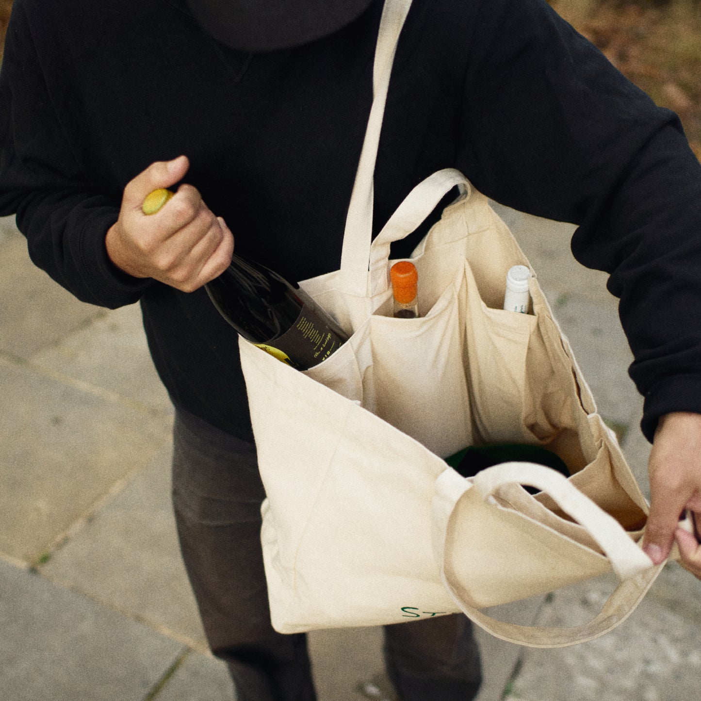 Straker’s Carry Everything Bag